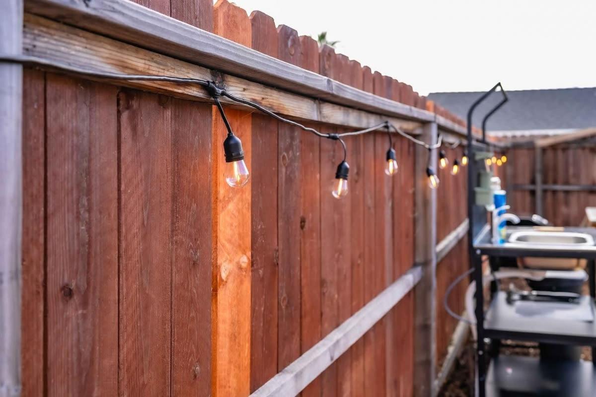 Glamping In The Urban Hotel Glendora Exterior foto